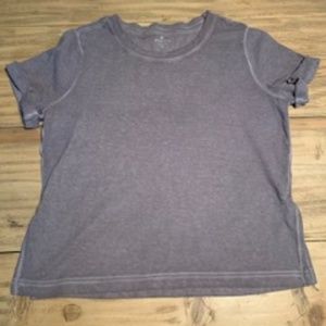 purple athletic shirt